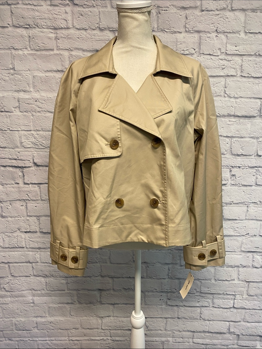 NWT On 34th Cropped Beige Double-Breasted Trench Jacket Size Large
